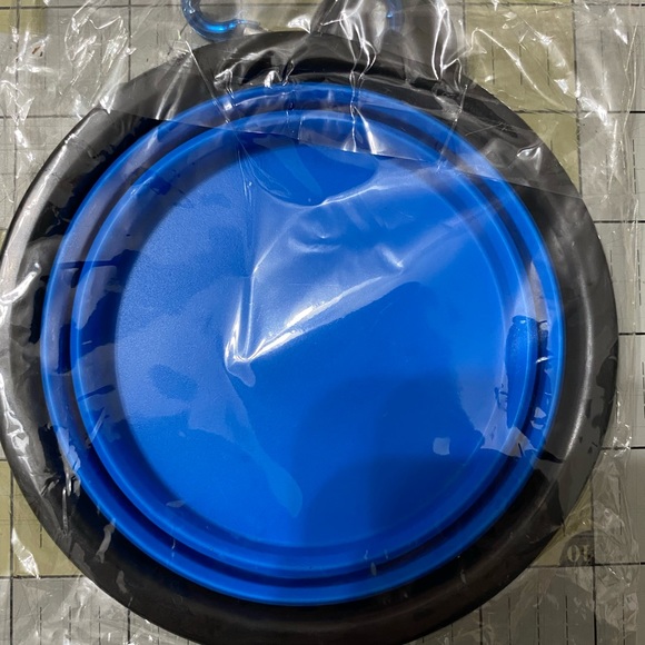 🥇HP 🥇NEW Pet for Life Collapsible Drinking Bowl for Pets with Spring Link Blue - Picture 2 of 2